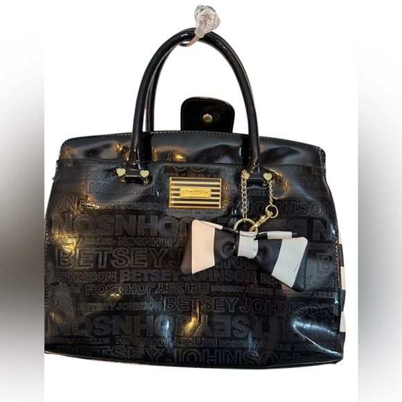 Betsey Johnson Handbags - Betsey Johnson Floral Lined Black Handbag